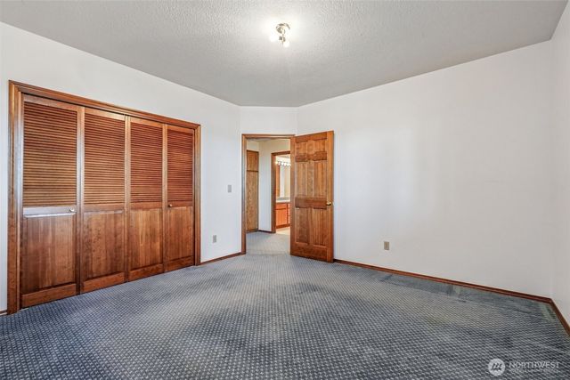 8914 NW Lakecrest Avenue, Vancouver, WA 98665