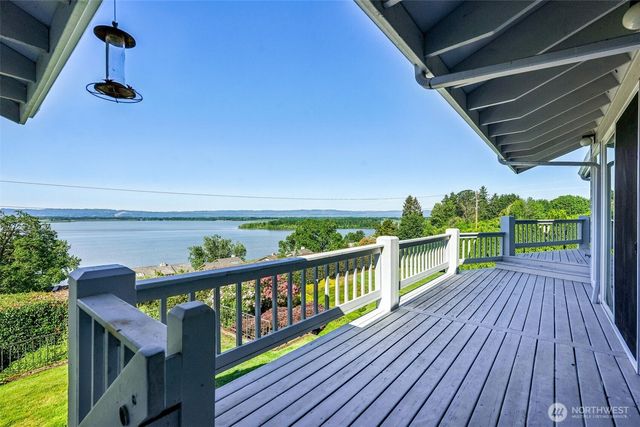 8914 NW Lakecrest Avenue, Vancouver, WA 98665