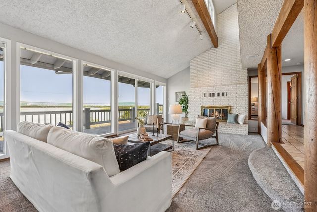 8914 NW Lakecrest Avenue, Vancouver, WA 98665