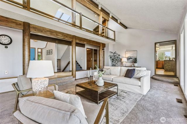 8914 NW Lakecrest Avenue, Vancouver, WA 98665