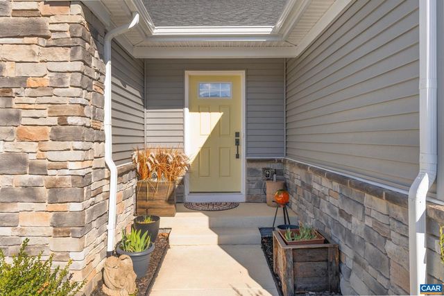 34889 MANSOURS DR, Locust Grove, VA 22508