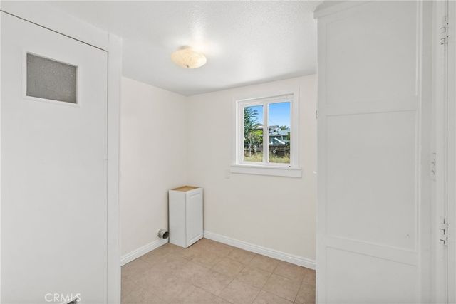 15115 Leadwell Street, Van Nuys, CA 91405