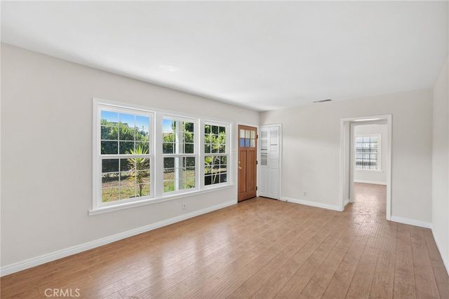 15115 Leadwell Street, Van Nuys, CA 91405