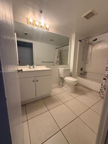 3228 Coral Lake Drive 3228, Coral Springs, FL 33065