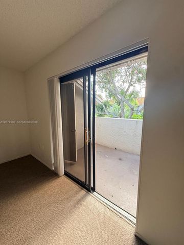3228 Coral Lake Drive 3228, Coral Springs, FL 33065