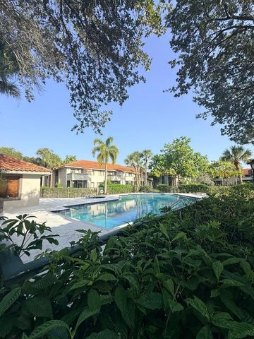3228 Coral Lake Drive 3228, Coral Springs, FL 33065
