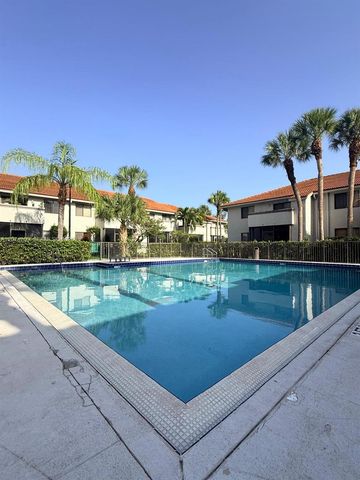 3228 Coral Lake Drive 3228, Coral Springs, FL 33065