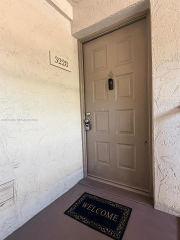 3228 Coral Lake Drive 3228, Coral Springs, FL 33065