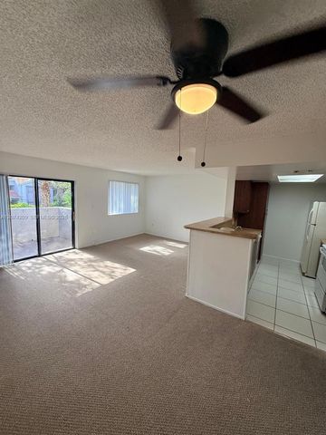 3228 Coral Lake Drive 3228, Coral Springs, FL 33065