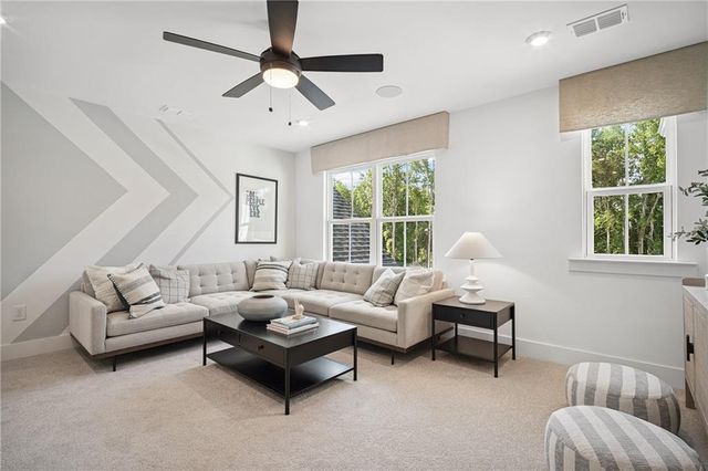 372 Aidens Bluff, Hoschton, GA 30549