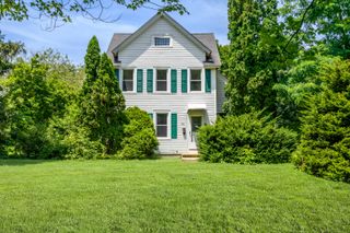 696 High Street, Naugatuck, CT 06770