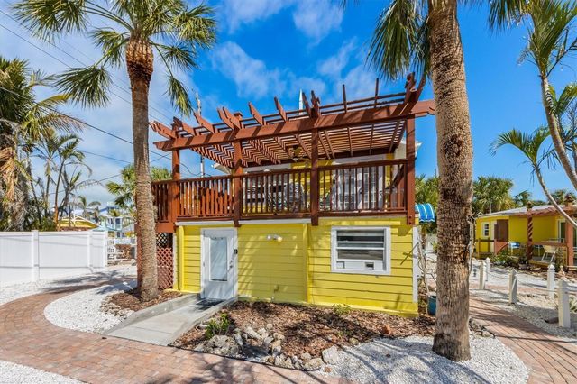 110 OAK AVENUE A, Anna Maria, FL 34216