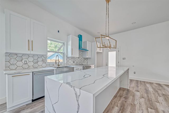 1275 Morris Street, Houston, TX 77009