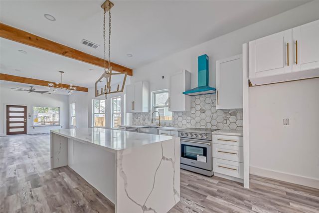 1275 Morris Street, Houston, TX 77009