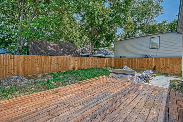 1275 Morris Street, Houston, TX 77009