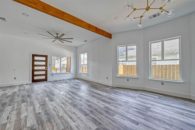 1275 Morris Street, Houston, TX 77009