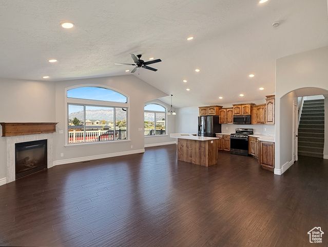 2954 W 2325 S, West Haven, UT 84401