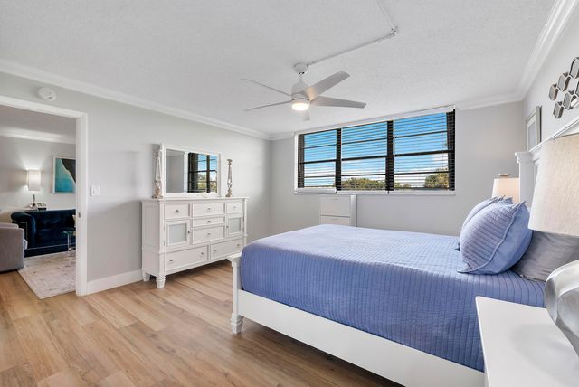 2430 Deer Creek Country Club Boulevard 307-2, Deerfield Beach, FL 33442