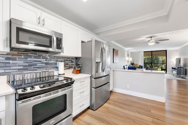 2430 Deer Creek Country Club Boulevard 307-2, Deerfield Beach, FL 33442