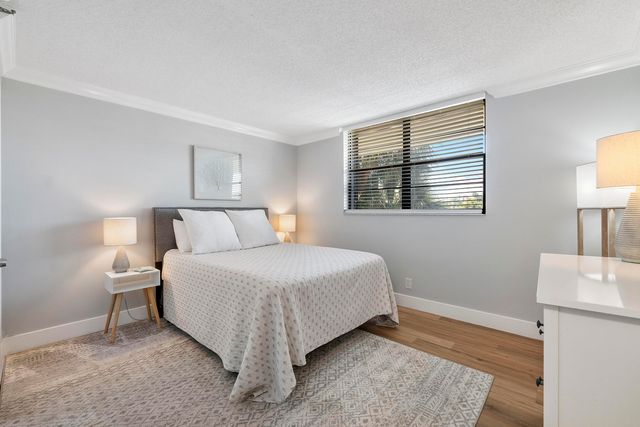 2430 Deer Creek Country Club Boulevard 307-2, Deerfield Beach, FL 33442