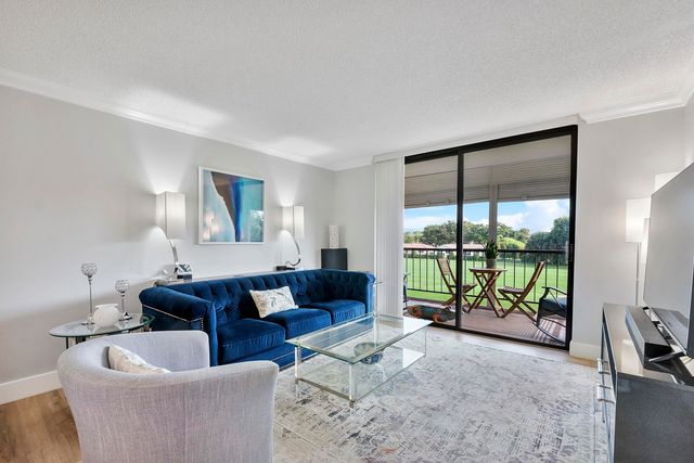 2430 Deer Creek Country Club Boulevard 307-2, Deerfield Beach, FL 33442