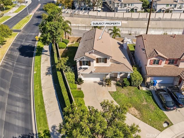 7461 Bear Creek Drive, Fontana, CA 92336