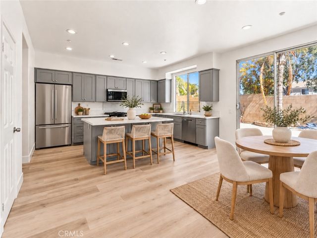 7461 Bear Creek Drive, Fontana, CA 92336