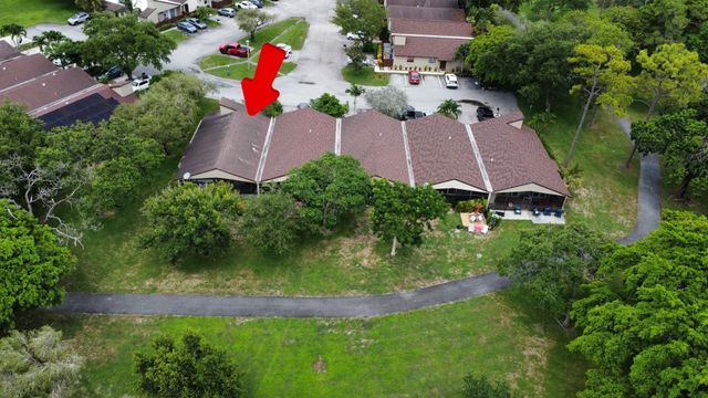 22581 Vistawood Way, Boca Raton, FL 33428