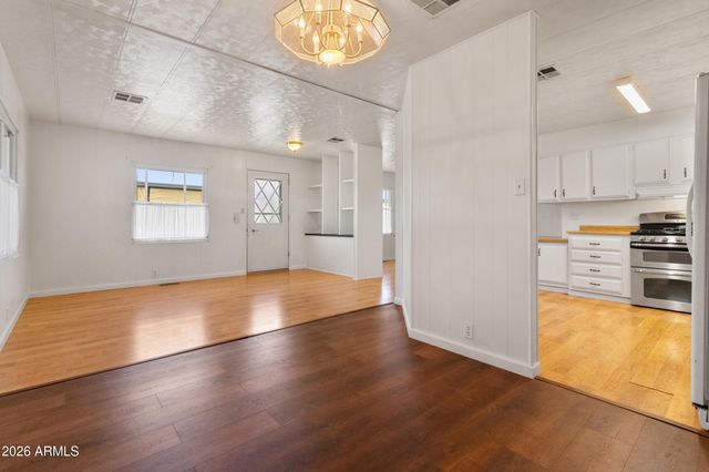120 N VAL VISTA Drive 248, Mesa, AZ 85213