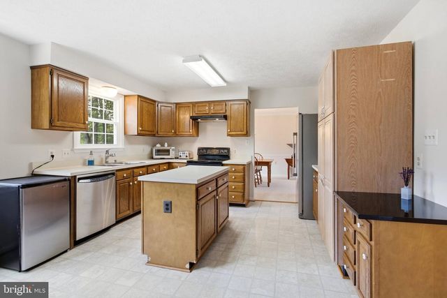 10400 LABRADOR LOOP, Manassas, VA 20112