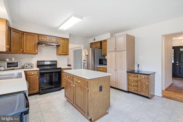 10400 LABRADOR LOOP, Manassas, VA 20112
