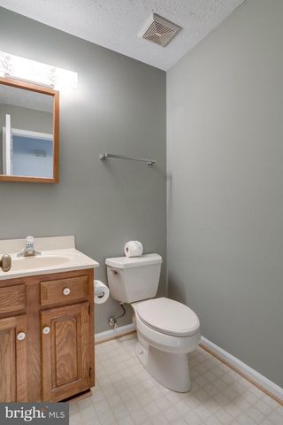 10400 LABRADOR LOOP, Manassas, VA 20112