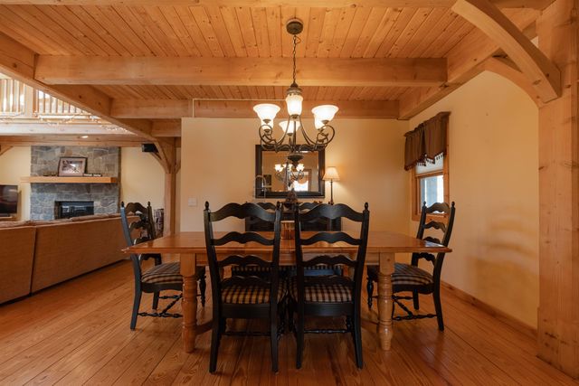 42 Airport Road, Dover, VT 05356