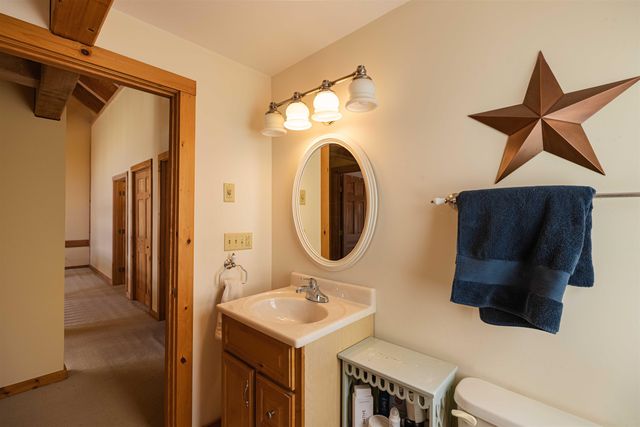 42 Airport Road, Dover, VT 05356