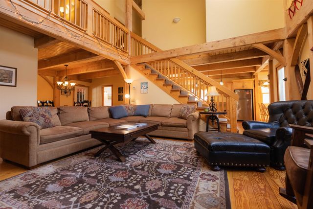 42 Airport Road, Dover, VT 05356