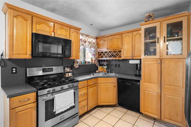 1255 Olden Street, Dallas, TX 75211