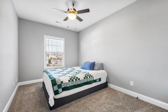132 Savannah Ave, Pleasant View, TN 37146