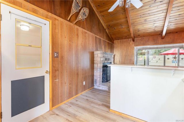 901 Sugarloaf Boulevard, Big Bear City, CA 92314