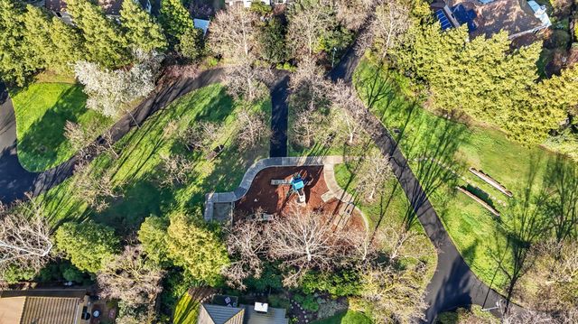 2216 Bryce Ln, Davis, CA 95616