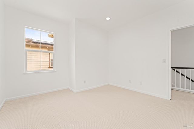 8364 Bennington Ct, Vallejo, CA 94591