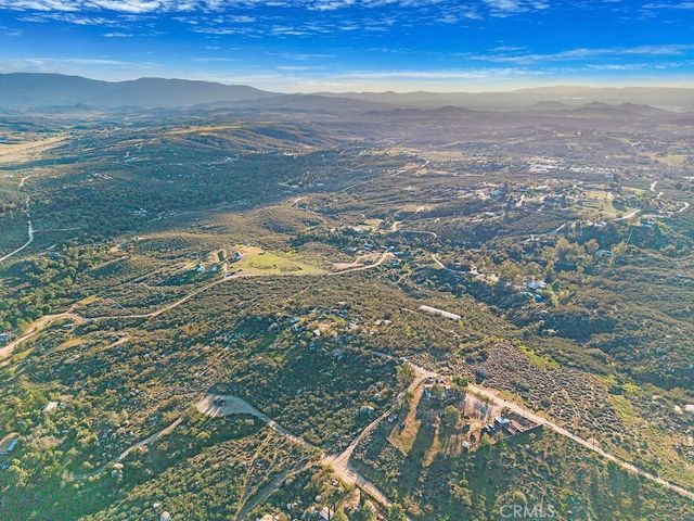 32805 Red Mountain, Hemet, CA 92544