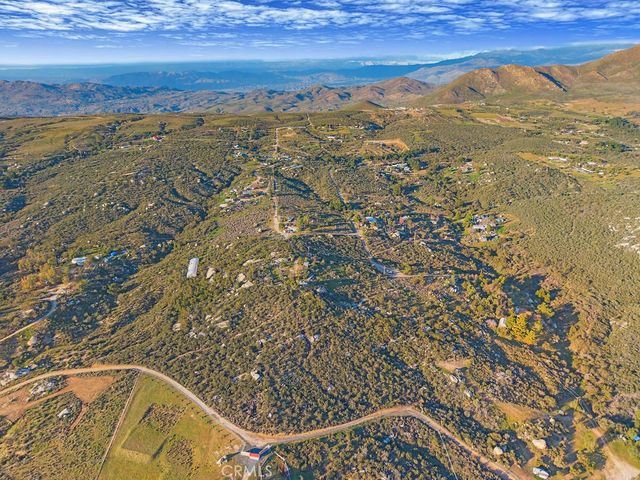 32805 Red Mountain, Hemet, CA 92544
