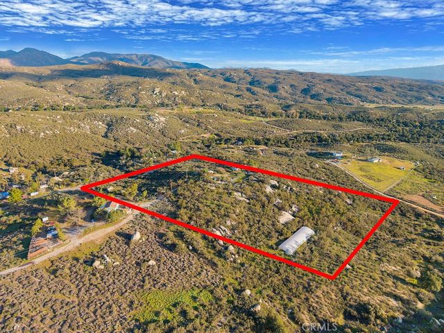 32805 Red Mountain, Hemet, CA 92544