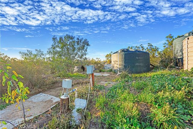 32805 Red Mountain, Hemet, CA 92544