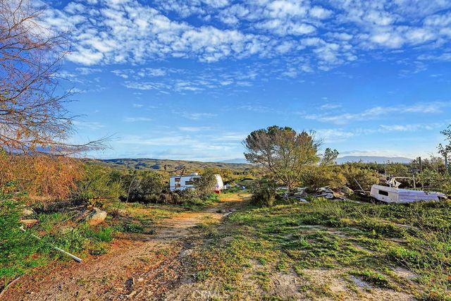 32805 Red Mountain, Hemet, CA 92544