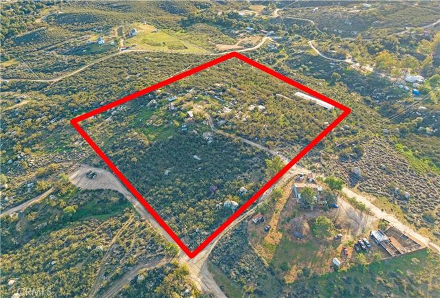 32805 Red Mountain, Hemet, CA 92544