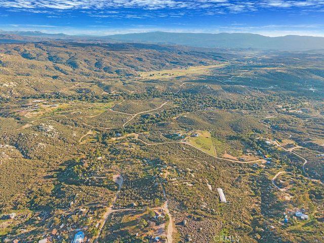 32805 Red Mountain, Hemet, CA 92544