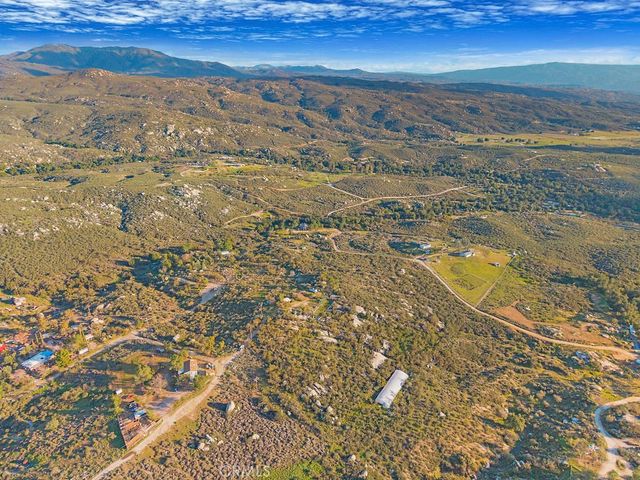 32805 Red Mountain, Hemet, CA 92544