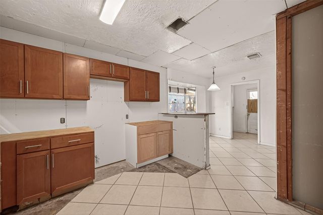 9326 Willow Meadow Drive, Houston, TX 77031