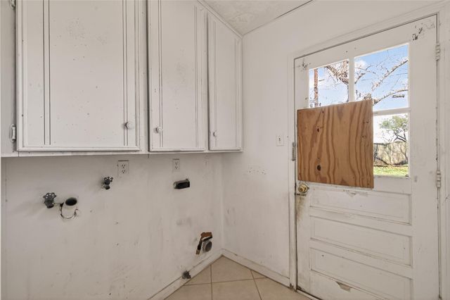 9326 Willow Meadow Drive, Houston, TX 77031